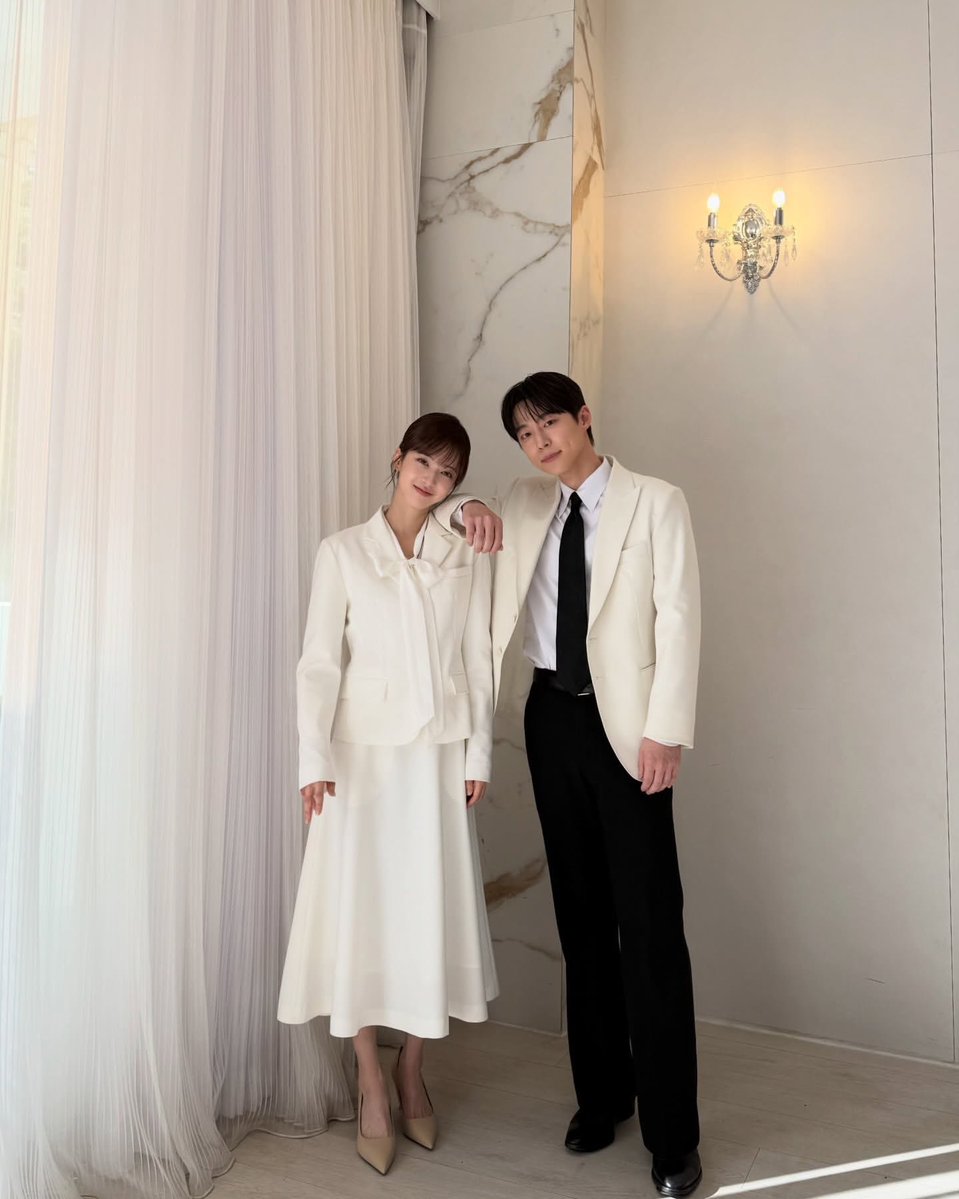 PARENTS ARE SO PRETTY 🤩 #OurUniverse