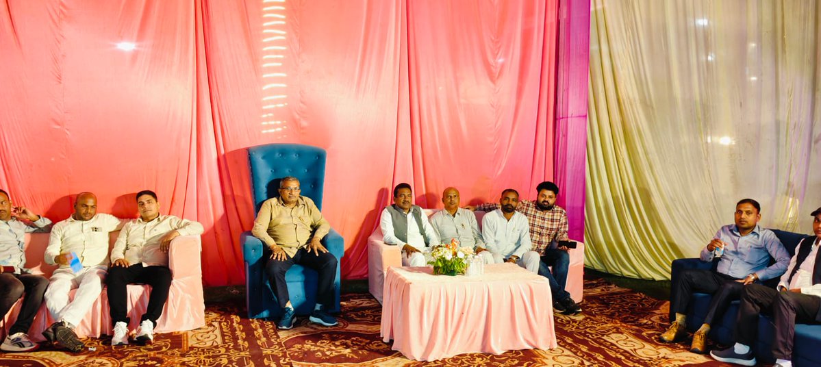 विधानसभा बीकेटी के ग्राम विजयपुर निवासी श्री सुरेश बहादुर रावत जी की पुत्री के शुभ विवाह कार्यक्रम में।