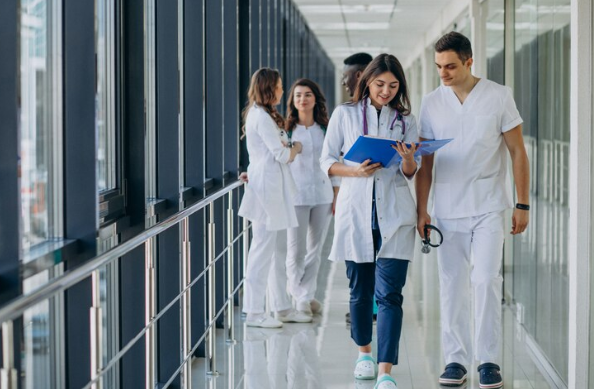 El Tribunal Supremo aplica la doctrina de la pérdida de oportunidad en un caso de responsabilidad sanitaria: la falta de consentimiento informado específico privó al paciente de decidir sobre el tratamiento aplicado..... tlbgo.com/s/1N3l19P5K1