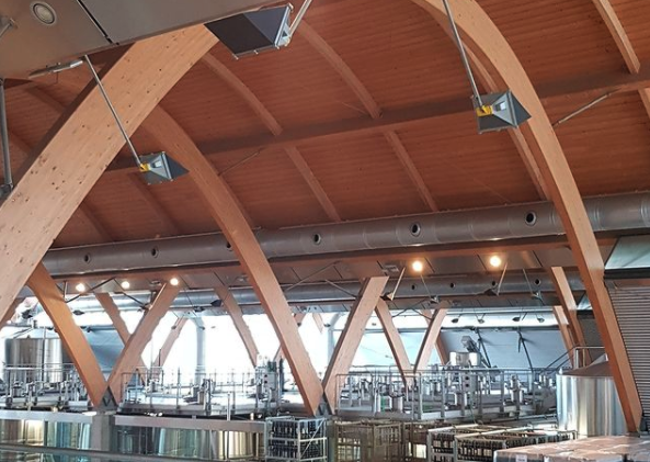 Bodegas_Protos's tweet image. El diseño de nuestra #bodega de #Peñafiel se basa en una estructura física, sistemas constructivos e instalaciones que buscan la generación de condiciones óptimas para el proceso de elaboración del #vino.