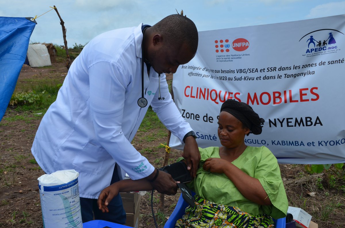 Apedcrdc's tweet photo. Avec l’appui financier de @UNFPA / @UNCERF , APEDC-RDC renforce l’accès des communautés aux soins médicaux en organisant des cliniques mobiles dans les zones de santé de Kalemie et Nyemba, notamment dans les aires de santé de Kifungo, Makala, Kabimba, Lukwangulo et Kyoko https://t.co/AijxdTRljT