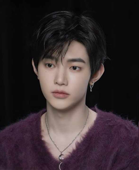 neulwife's tweet photo. i truly couldn’t get over how jaw droppingly gorgeous hao looked this whole episode https://t.co/zwhmzA7L4R