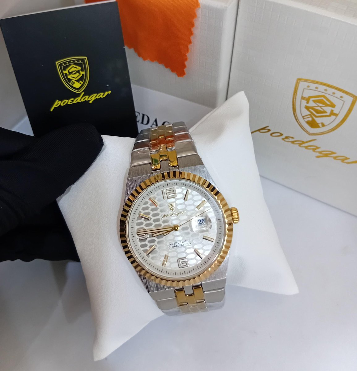 Munachi ( Accessories Vendor). PBD/0163 tweet media