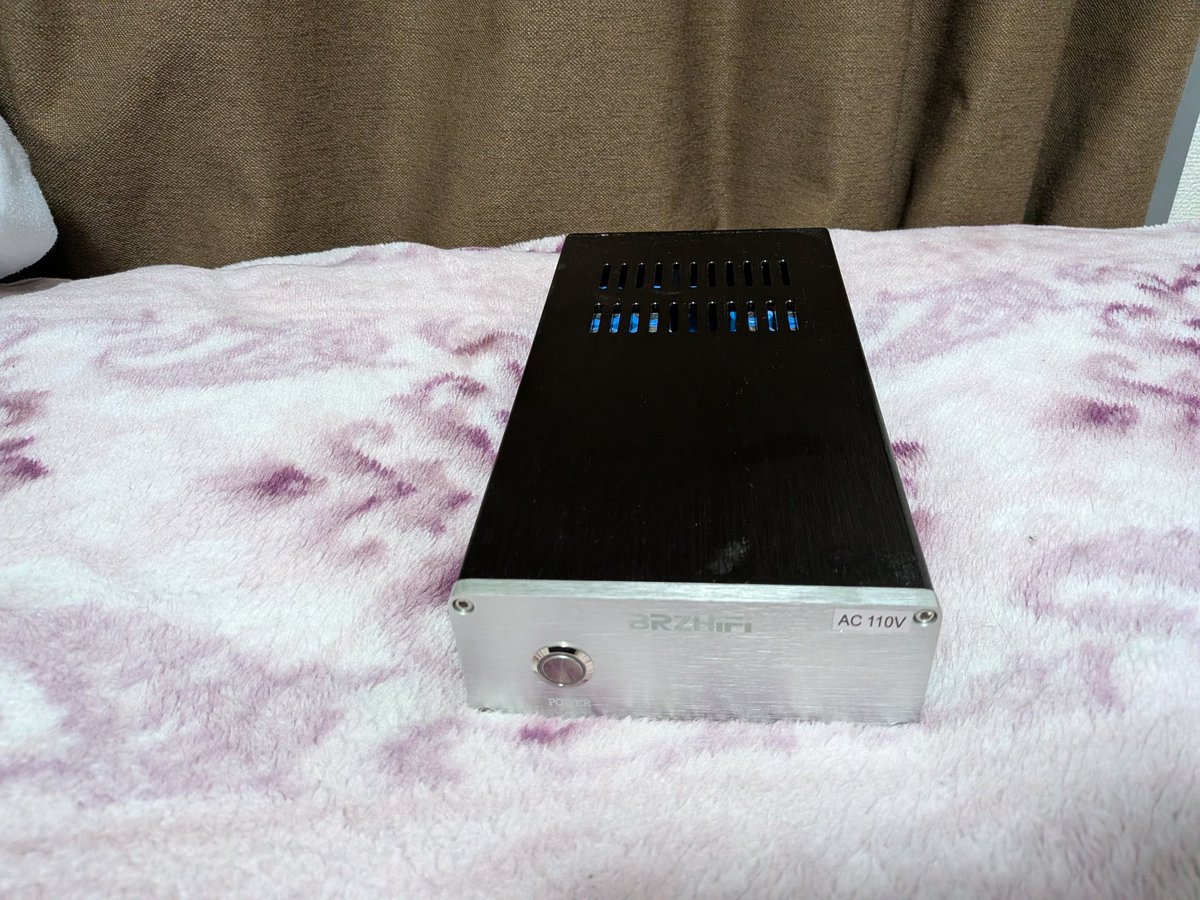 harabass04's tweet photo. リニア電源とかいうものを入手しました！ https://t.co/abIxAFCyjV