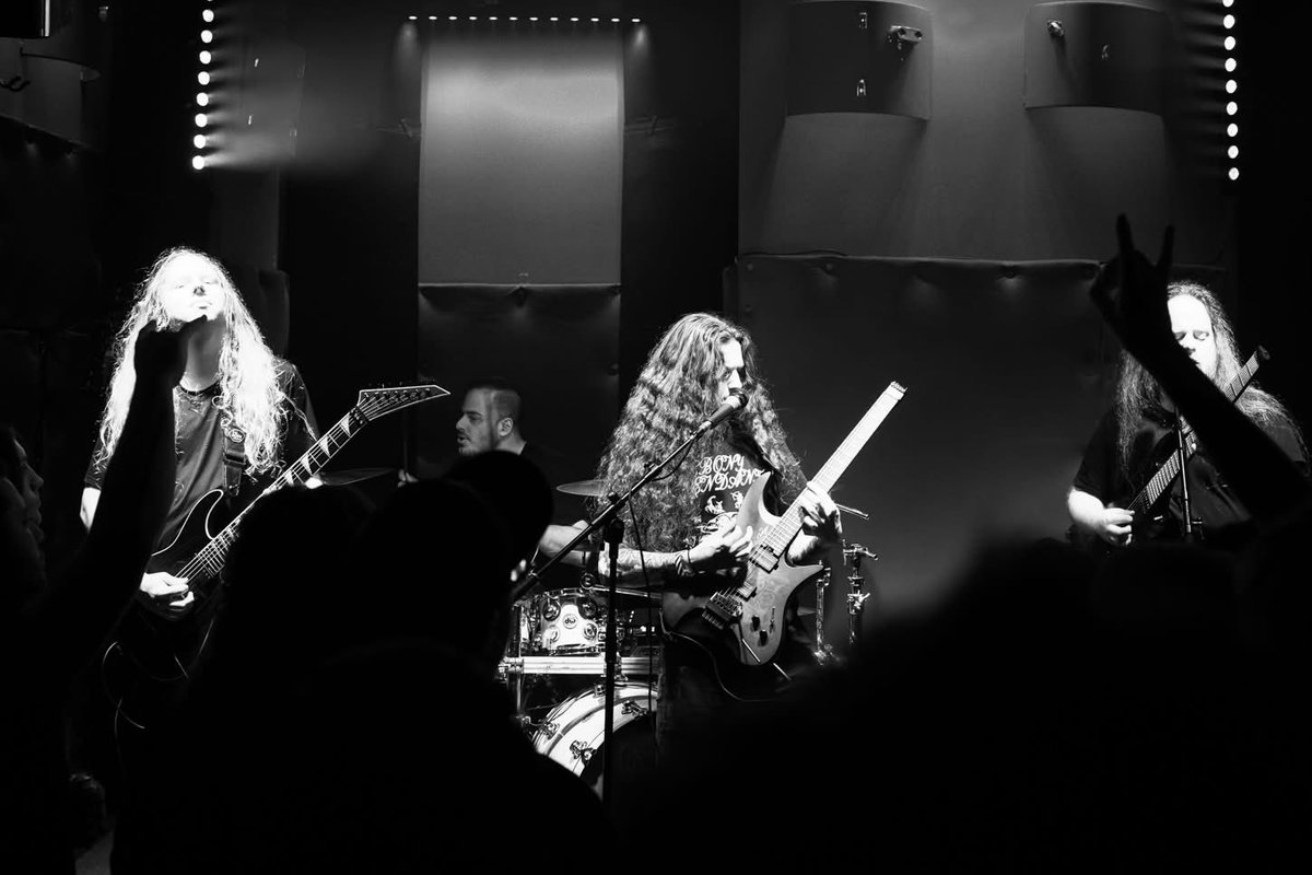 Tómarúm tweet media