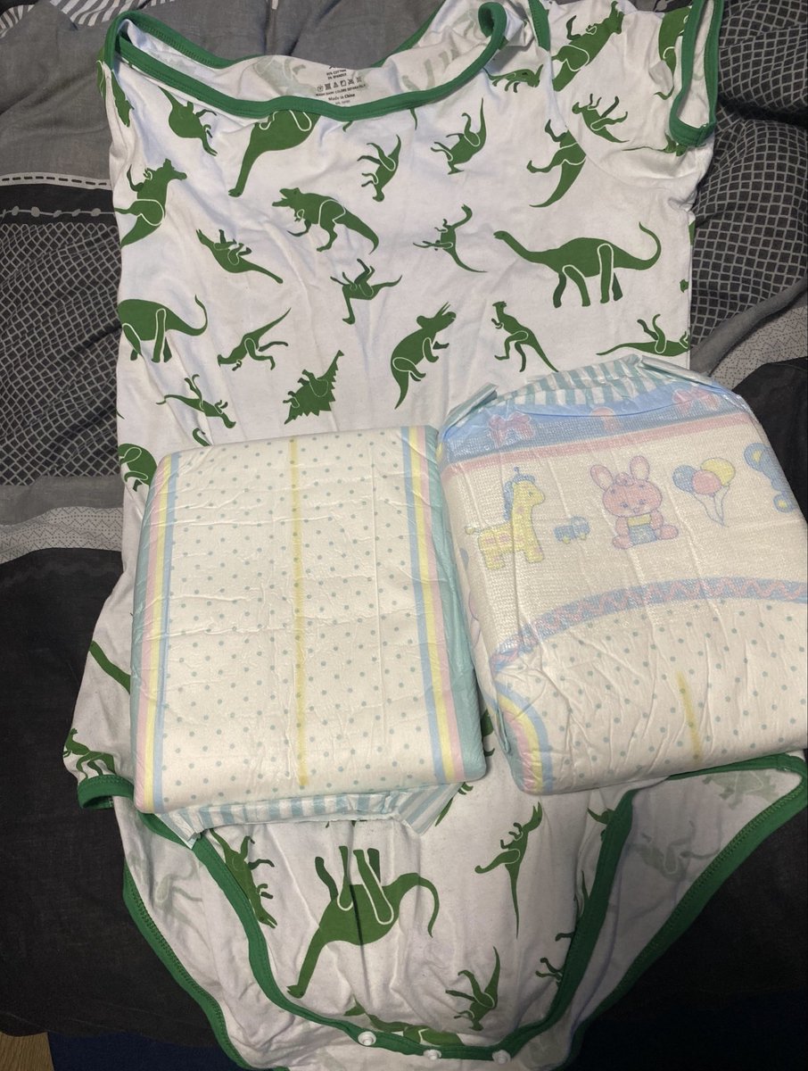 Abdl mommy tweet media