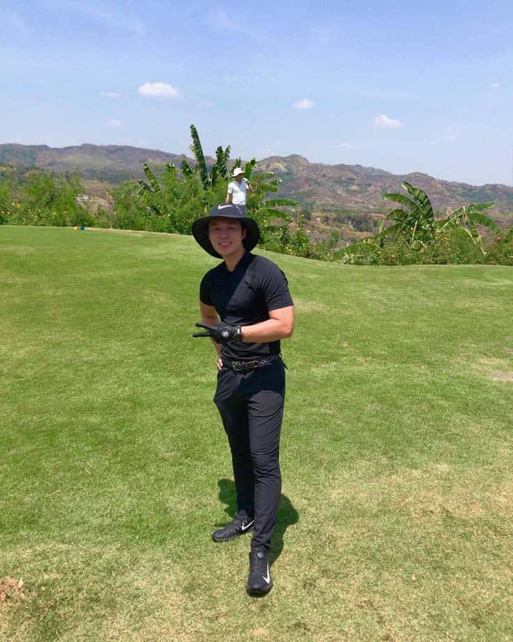HyunRichar97806's tweet image. Time to Hit the Point 🏌🏼️⛳️🏒
#golfUK 
#golfUS