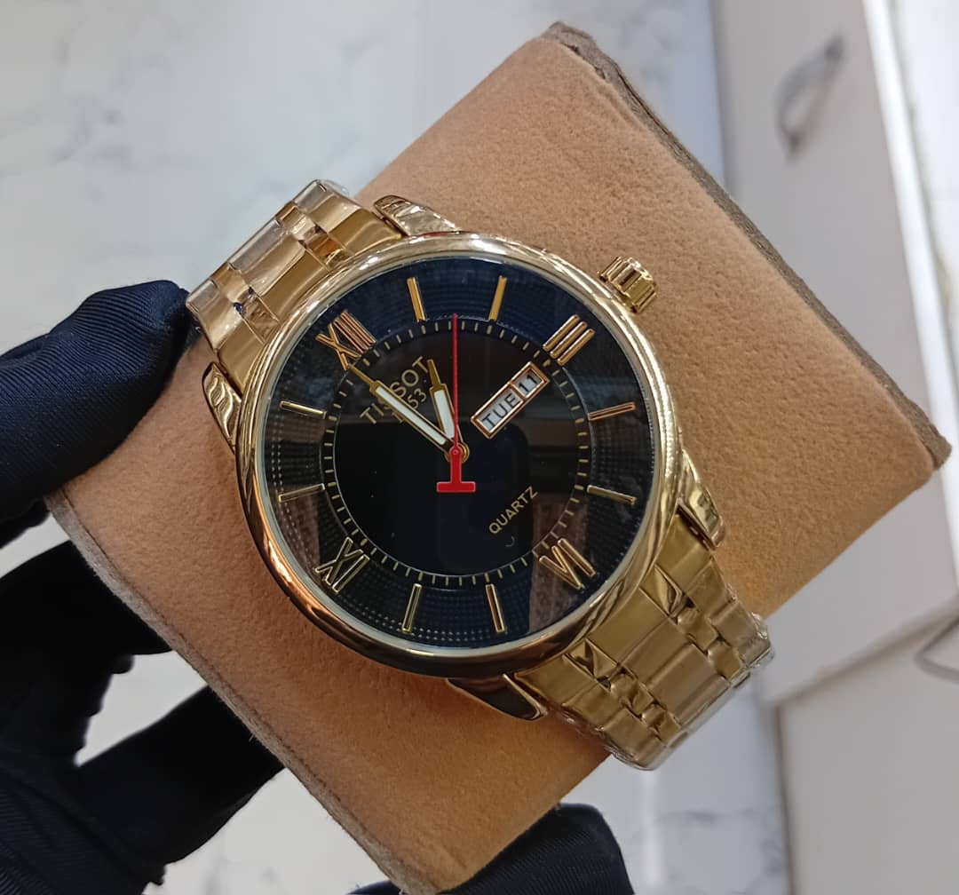 Munachi ( Accessories Vendor). PBD/0163 tweet media