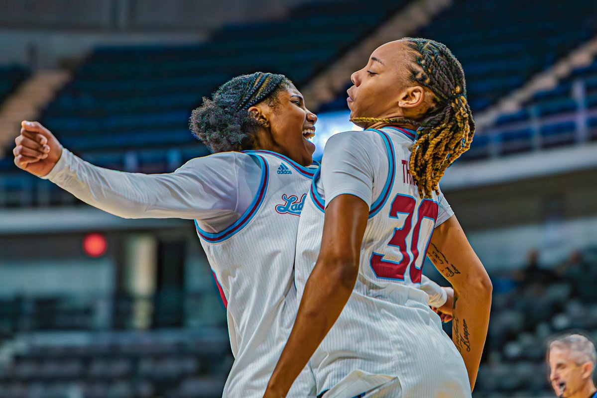 Josh McDaniel 📷 tweet media