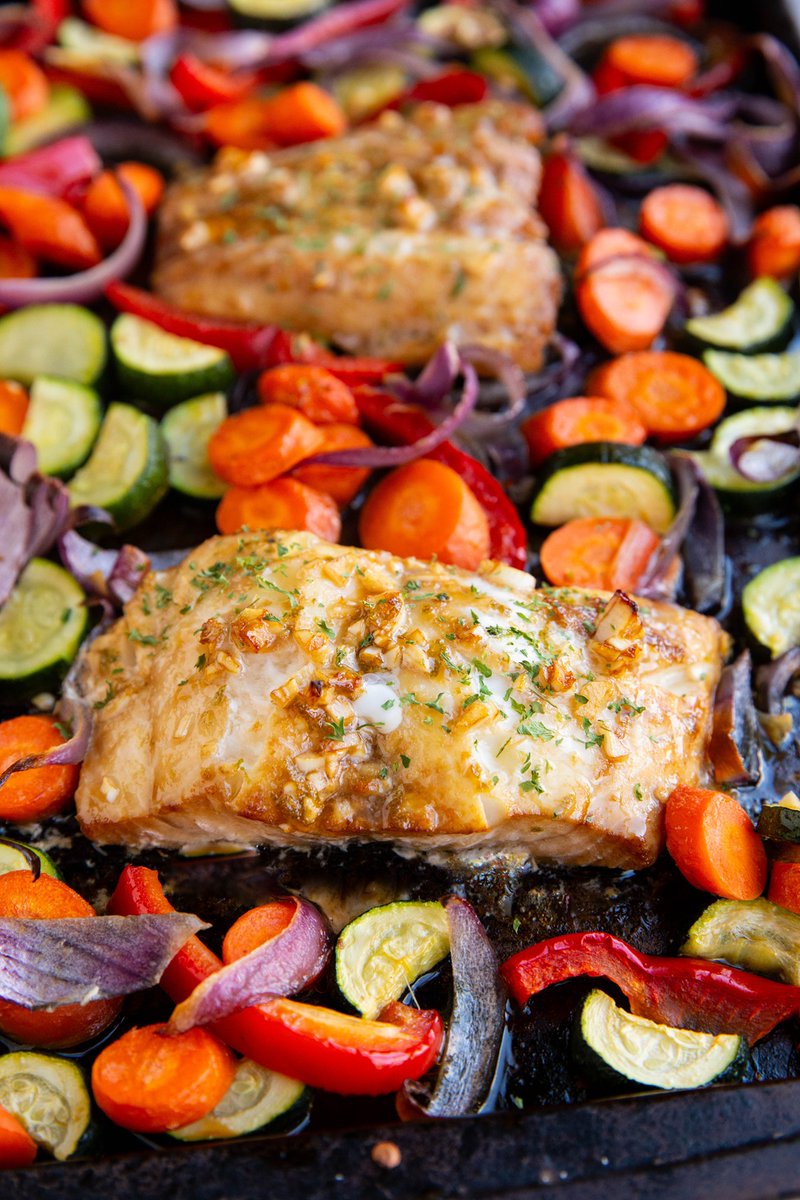 Julia Mueller tweet media