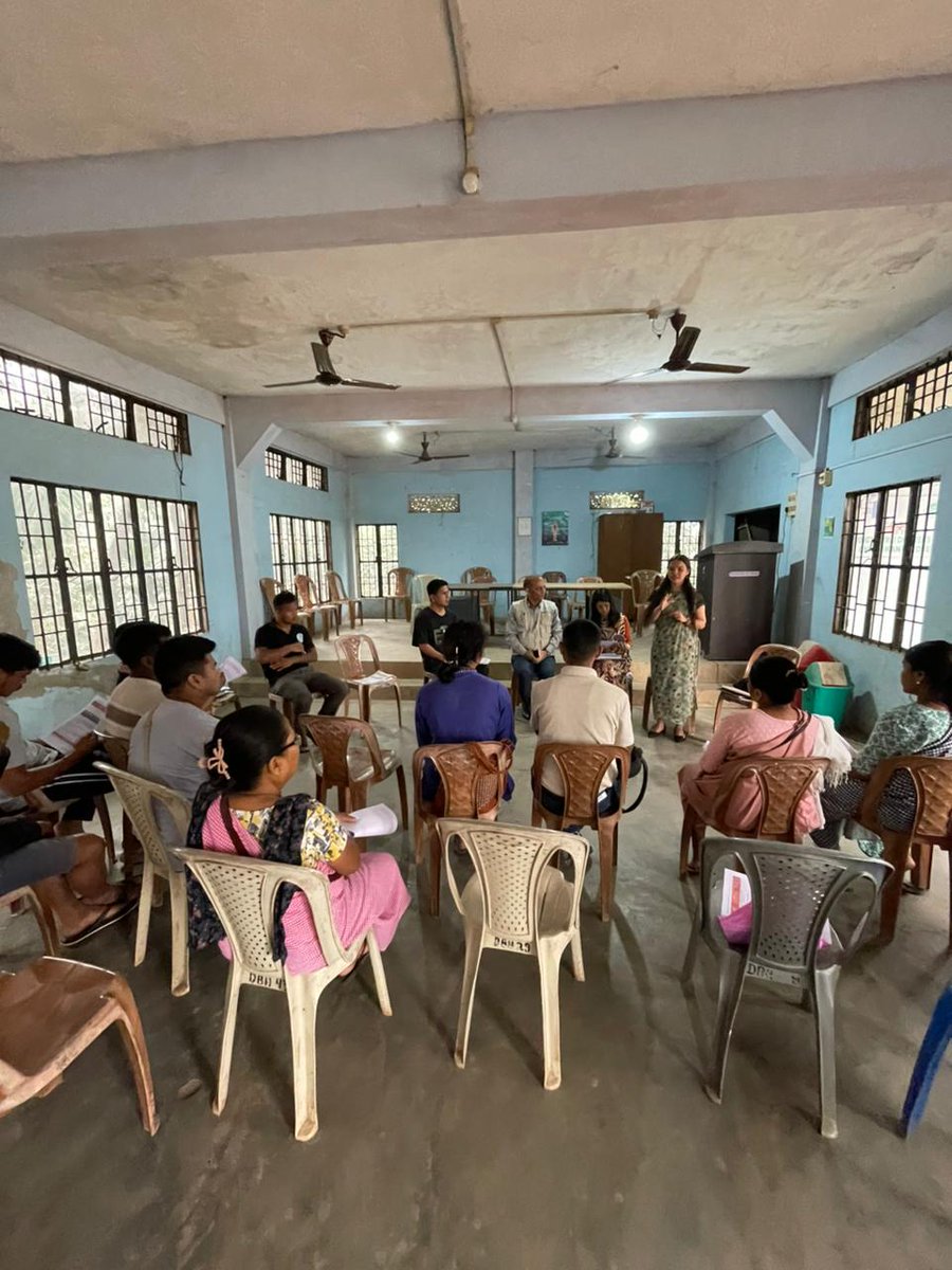 dayashankar33's tweet photo. Community stakeholders’ meeting in Umling Block, Ri-Bhoi, Meghalaya, under the #HCD initiative focusing on #HRP identification and timely referral. Shared field insights with @DCRiBhoi, Mr A. Baranwal, IAS.
#LeaveNoOneBehind
@UNICEFIndia @iitbombay @BFI_Impact @UNICEFIndiaRep https://t.co/7Q4MtZ37jG