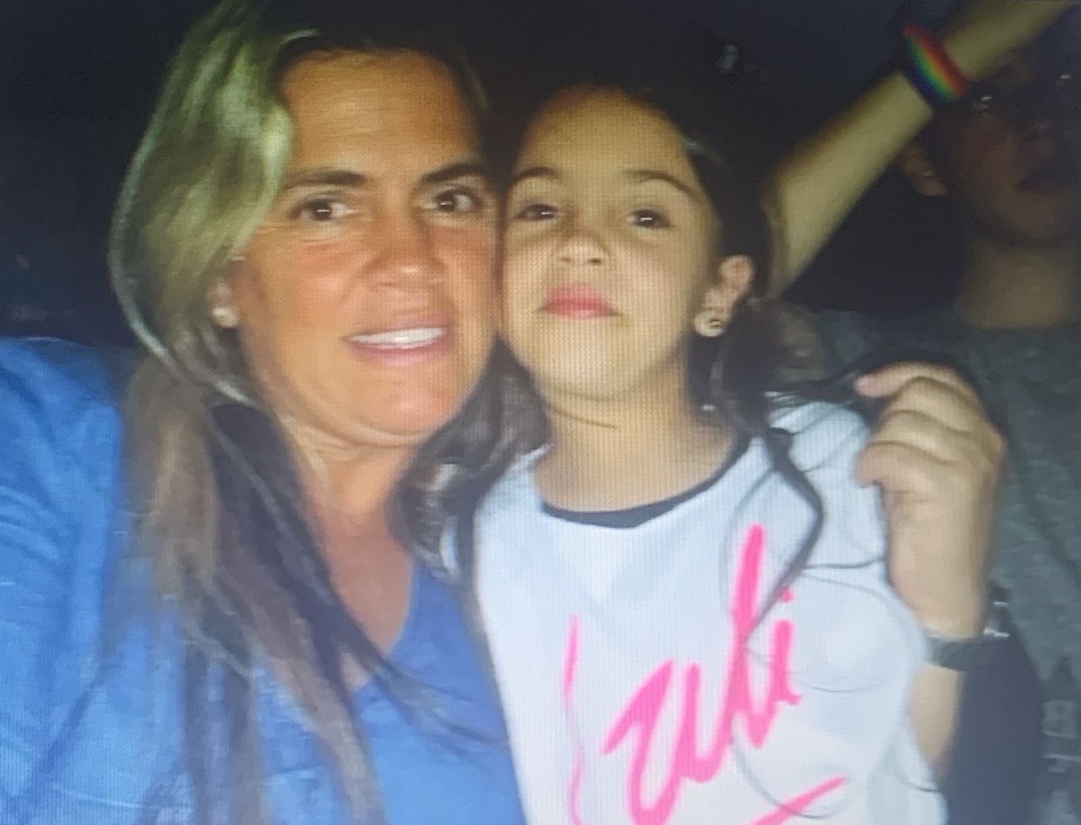 enanofaquero😈 tweet media