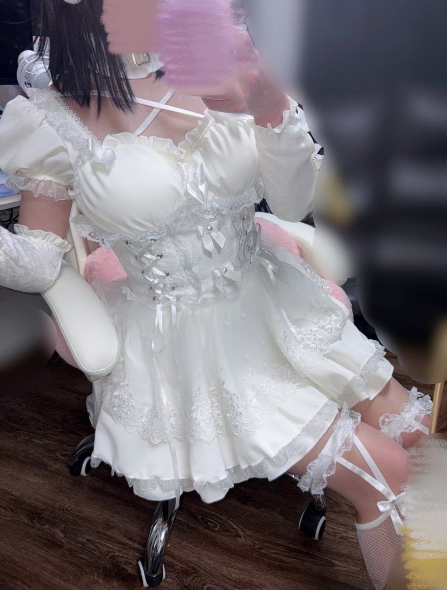 ne_ko_o03's tweet image. フレンド募集してます🙌🏻
ソロ多いです。
ヴァロランクはゴールドです！
#lol #tft #tarkov #VALORANT #ゲーミングPC