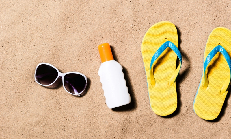 1HotelNews's tweet image. Americans Set Record Travel Budgets as Financial Sentiment Stabilizes for Summer 2026: With financial outlooks stabilizing, U.S. citizens are allocating record&amp;amp;breaking amounts to their travel budgets for the… hotelnewsresource.com/article140365.… #Travel2026 #SummerTravel #FinancialOutlook