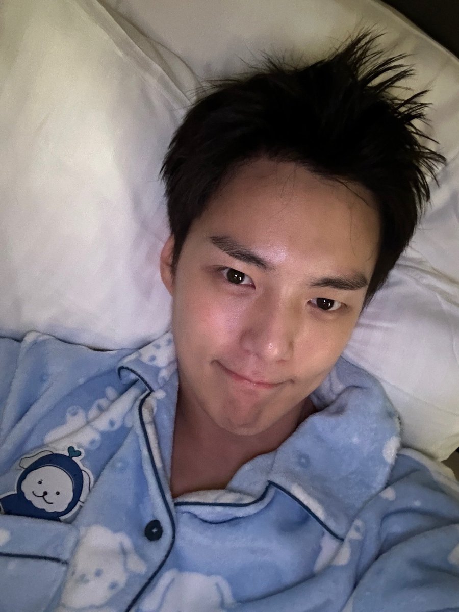 sweetrabit57419's tweet image. FOR SALE
🧸 MONSTA X Official Pajama
🩷 Size: M
✨ Condition: never worn (still in original packaging, unopened)
💰 Price: $40 USD (shipping not included)
📦 Ships worldwide from Korea (EMS or K-Packet with tracking)
#MONSTAX  #MONSTAXForSale  
#KpopMerch  #KpopForSale  
#Monbebe