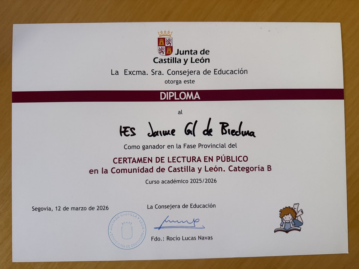 IES Jaime Gil Biedma tweet media