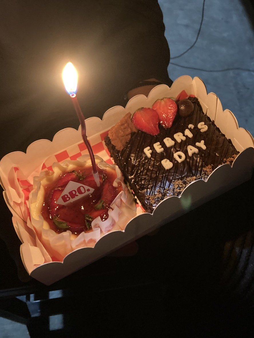 can-can! tweet media