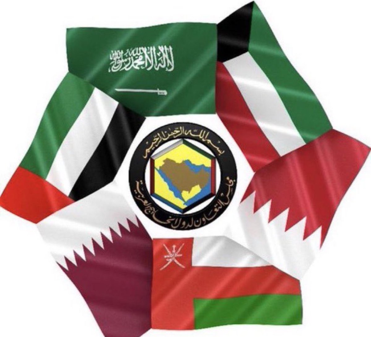 DaR_ZaYeD_74's tweet photo. يا حيّ الله بأهلي وعزوتي.. من دار زايد ومن قلب محب لكل شبر في خليجنا حبيت أفضفض لكم بكلمتين من الخاطر..
يا خليجنا.. المصير واحد والعدو واحد
 🇦🇪🇰🇼🇸🇦🇴🇲🇶🇦🇧🇭

في هالأوقات الصعبة ومع تزايد التهديدات والعدوان الإيراني اللي ما يفرق بين عاصمة خليجية وأخرى صار لزاماً علينا نوقف وقفة رجل واحد. العدو ما يبا خير لواحد منا، وهدفه الأساسي هو زعزعة أمننا واستقرارنا اللي بنيناه بعرق الجبين.

ليش لازم نتحد الحين؟
 - ضيعنا وقت وايد في مهاترات "تويترية" ومناكفات مالها داعي والنتيجة؟ فرقة ما يستفيد منها إلا المتربص بنا.
 - إذا اهتز أمن المنامة تأثرت الرياض وإذا تألمت الكويت فزّت لها أبوظبي واذا انجرحت الدوحة عالجتها مسقط .. نحن جسد واحد إذا اشتكى منه عضو تداعى له سائر الجسد.
 - التاريخ علمنا إن الحليف البعيد له حساباته لكن الأخ القريب هو اللي يذخرك لليوم الأسود.

كلمتنا لازم تكون وحدة ودرعنا لازم يكون صلب.. العدو يطمع فينا لما يشوفنا متفرقين، ويحسب لنا ألف حساب لما يشوفنا صف واحد.

يا إخواني خلونا نترفع عن الصغائر ونخلي مصلحة أمننا القومي الخليجي فوق كل اعتبار. حنا عيال "مجلس" واحد وعاداتنا وحدة ومصيرنا مربوط ببعضه للأبد.
خلو شعارنا #خليجنا_وشعبنا_واحد