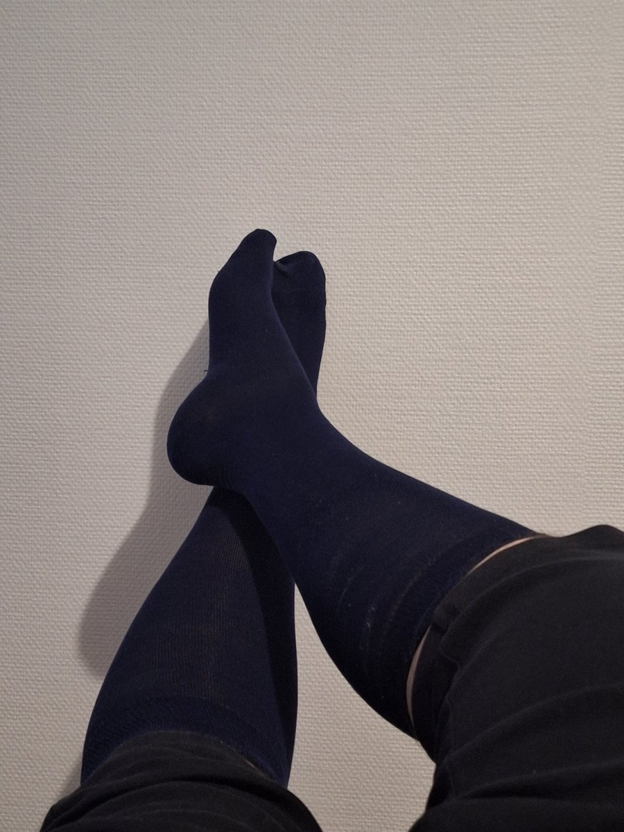 cssw0608's tweet photo. #dresssocks #maledresssocks https://t.co/5NYye6ofle