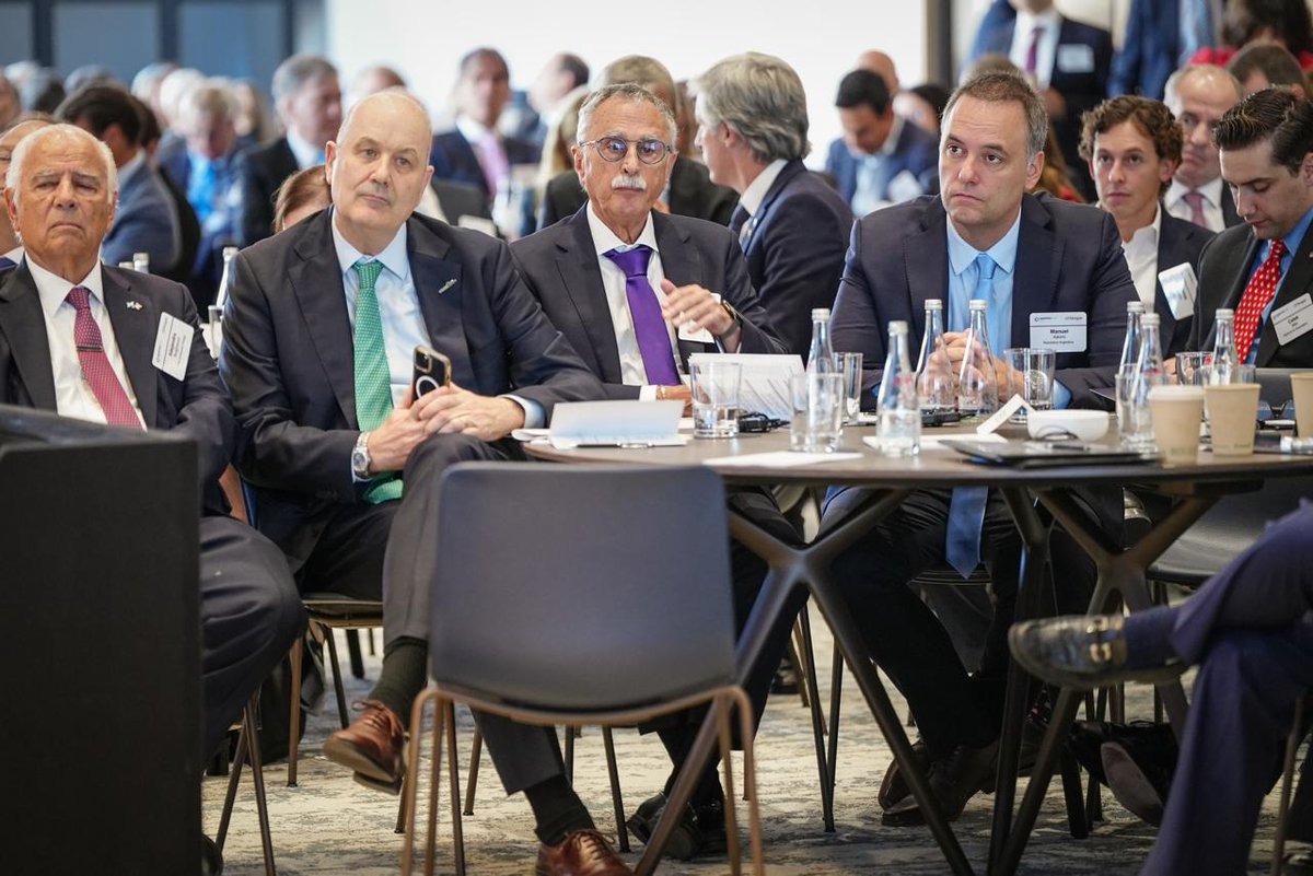 Mario Lugones tweet media