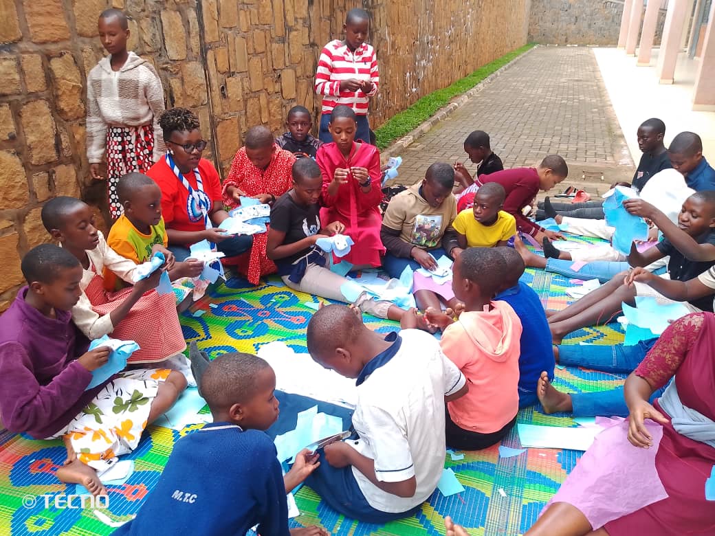 Rwanda Girl Guides tweet media