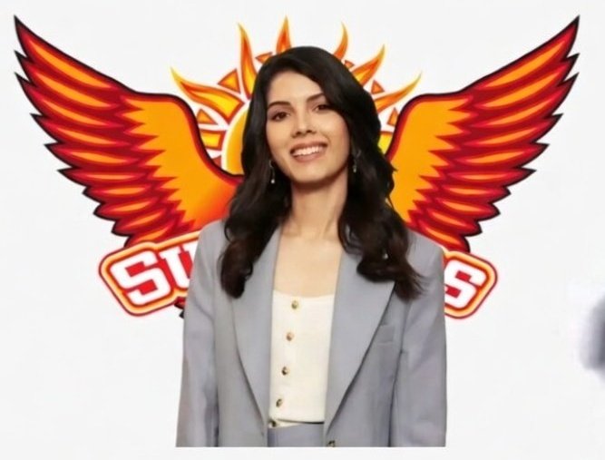 Any SRH fan who is defending her should be kicked out of this country