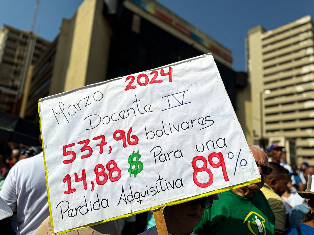 Lester Toledo tweet media