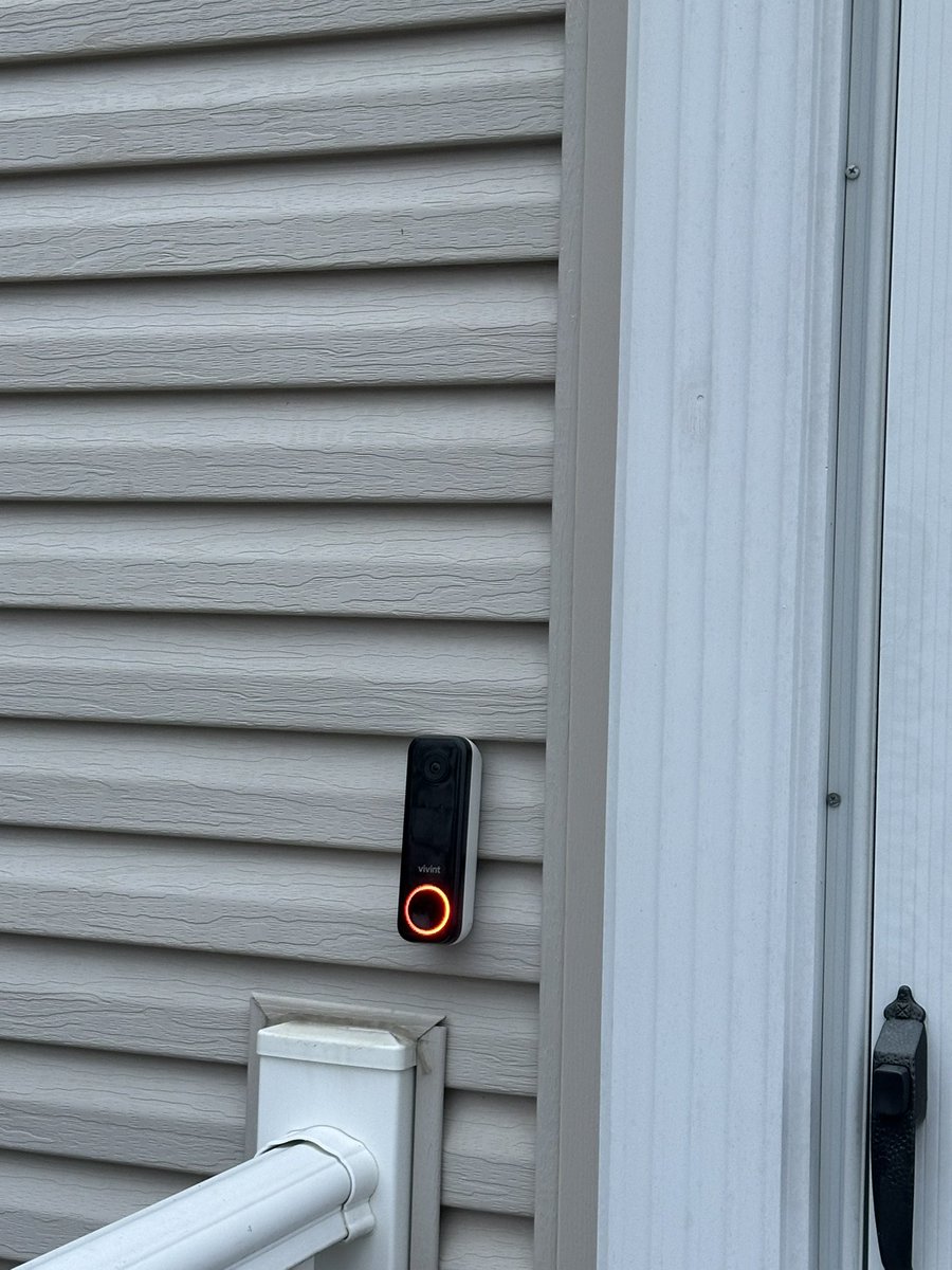 Jennifer Borrasso tweet media