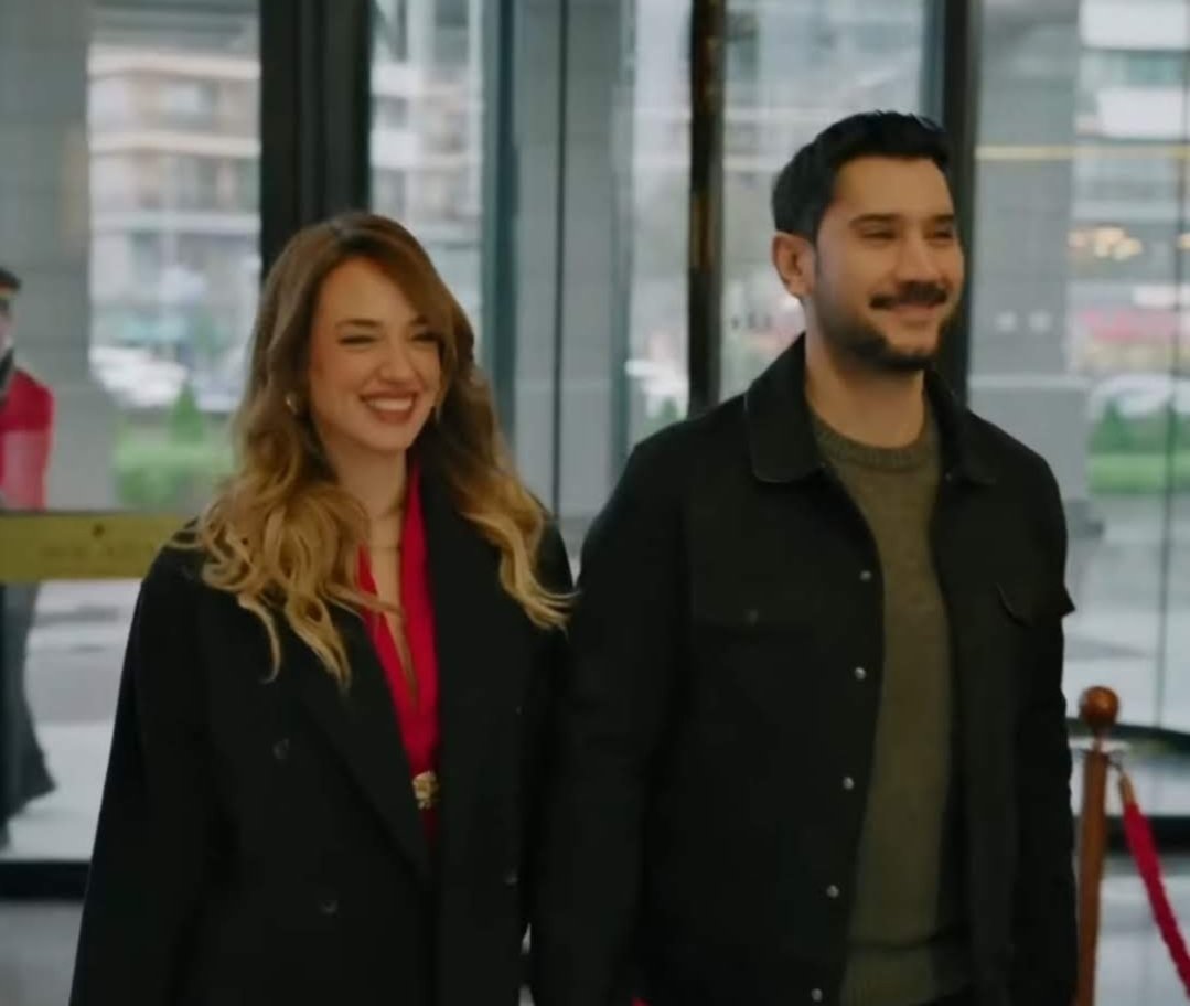 Marames61092919's tweet photo. AyMir💖✨#aymir #ruyagibi #sedabakan #ugurgüneş https://t.co/ZhWVWTvSeP