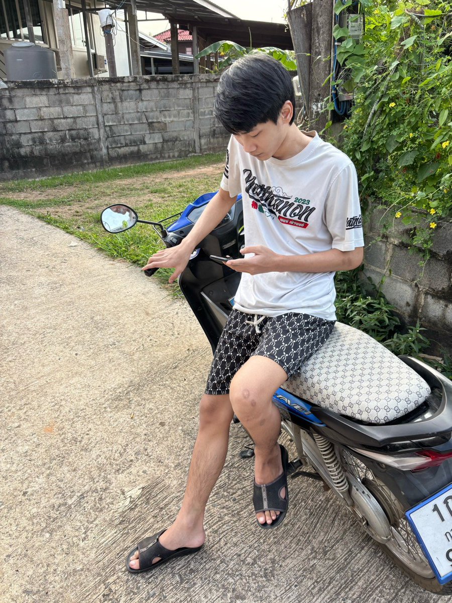 สุดหล่อ มาแล้ว🤍 tweet media