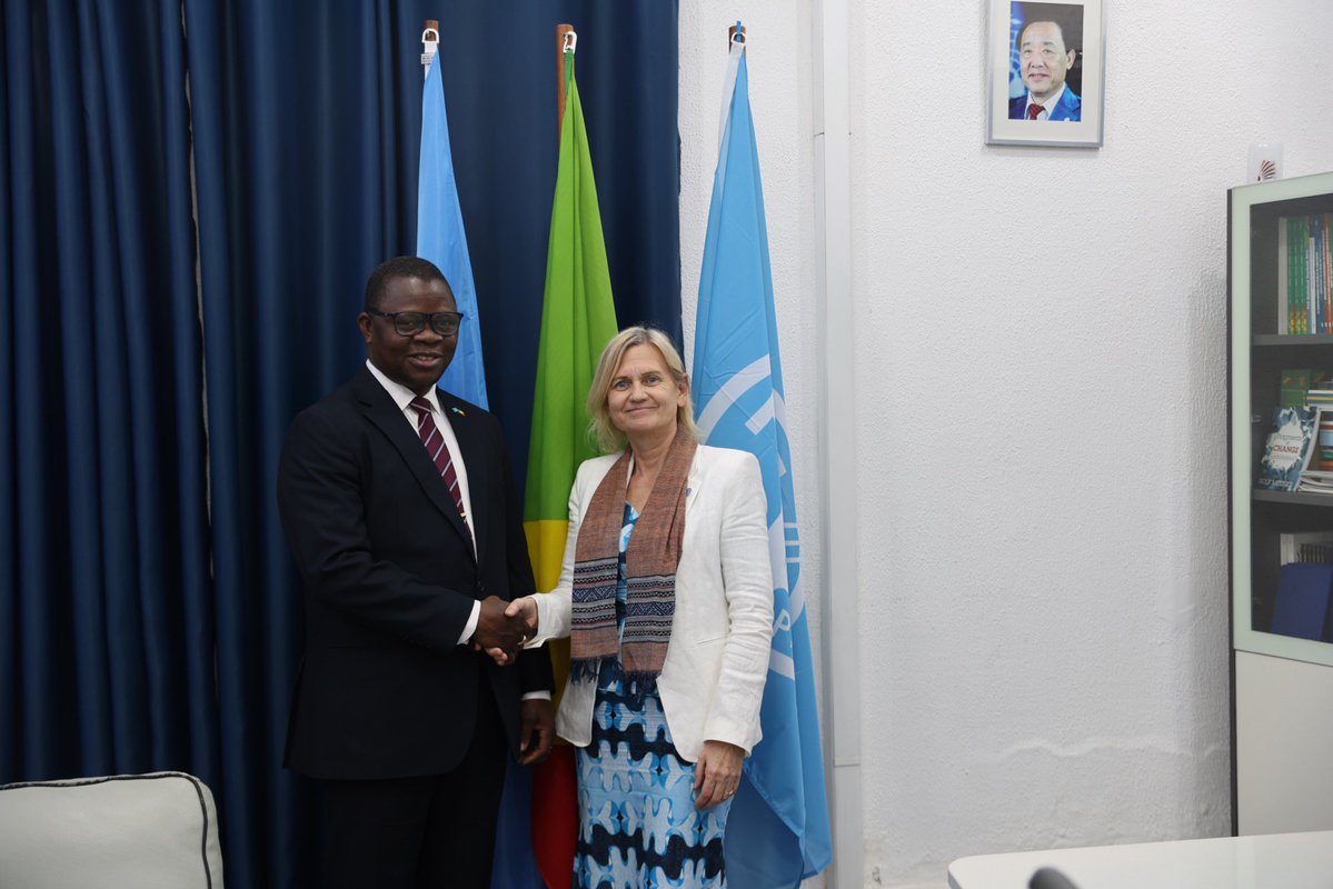 OMS Congo tweet media