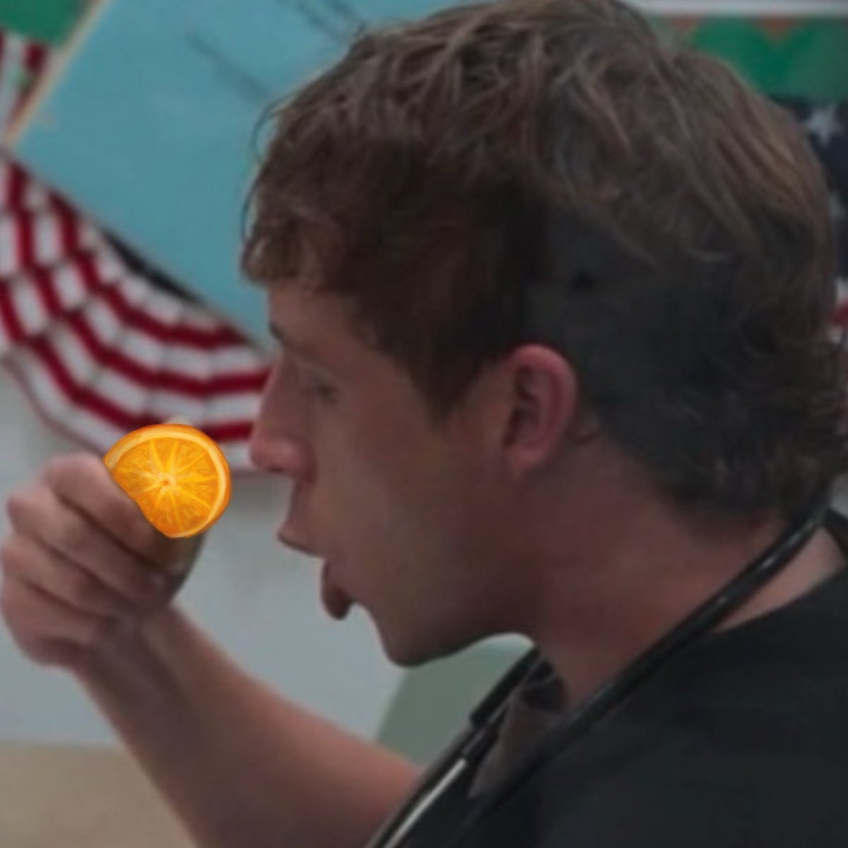 willesblues's tweet photo. thats his orange 🍊 you sick fuck 
#whitakeroftheweek https://t.co/pzY0BuIRCQ