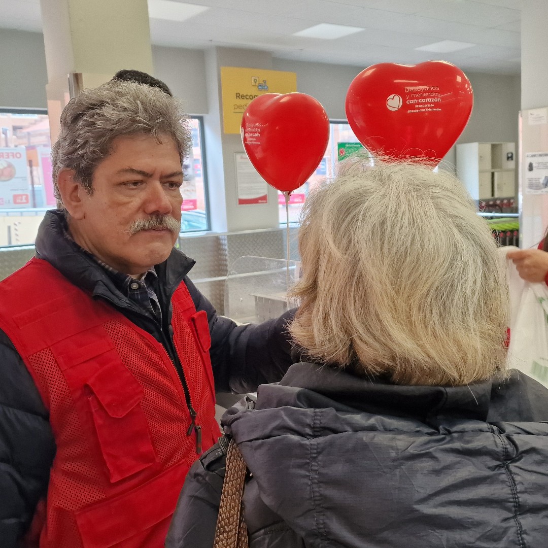 Cruz Roja en Valladolid tweet media