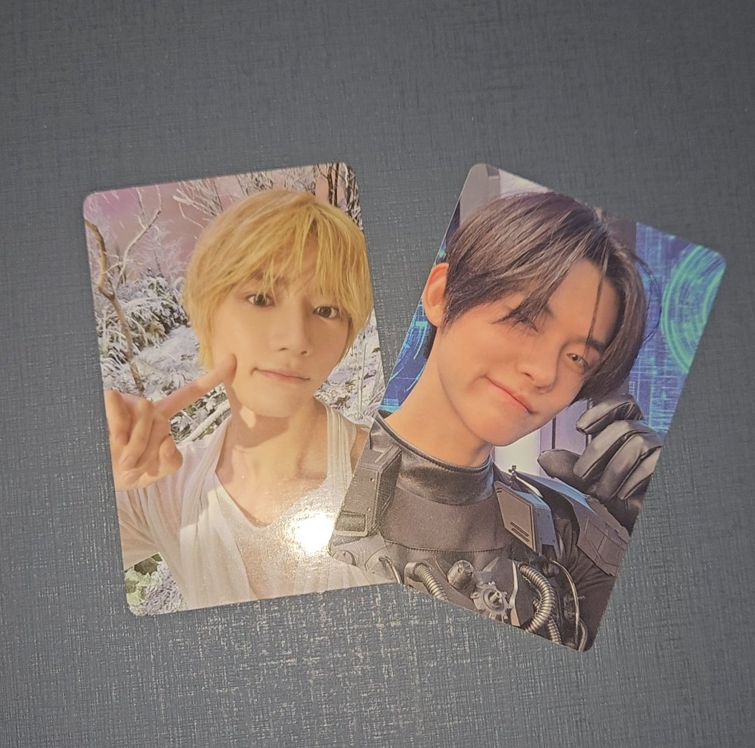 gyumintchoco's tweet photo. ✨FEEDBACK POSITIVO @hyukasroll ✨

Comprei meus Beomjun e chegaram em perfeito estado com brindes LINDÍSSIMOS e esse holder de sanctuary, estou completamente apaixonada 💙 https://t.co/RY9cXT8Cg7