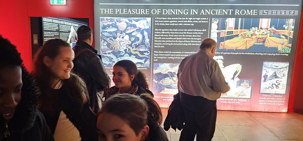 Handford Hall PS tweet media