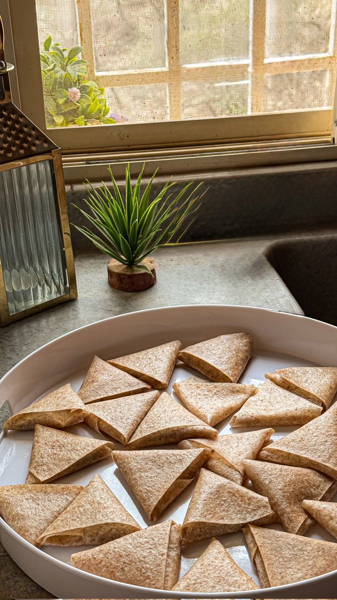 ྀི❥ღвиτ мкнྀི❥ღ tweet media