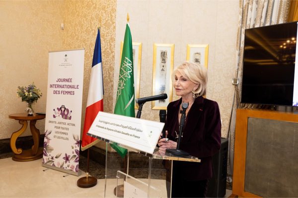 Arabie Saoudite en France tweet media