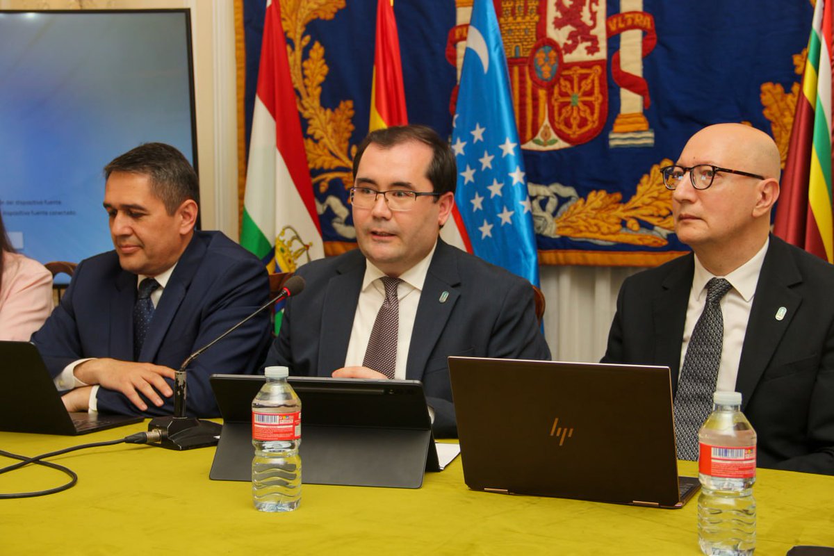 Tulyakov's tweet photo. On 25 Feb in Madrid, the conference “Uzbekistan at the Crossroads of Regional Processes” gathered 60+ experts from Spain and Portugal. 🇺🇿🇪🇸🇵🇹
We presented ongoing reforms, the Uzbekistan–2030 Strategy, and foreign policy priorities, generating interest and active discussion. https://t.co/BhYIM9egfm