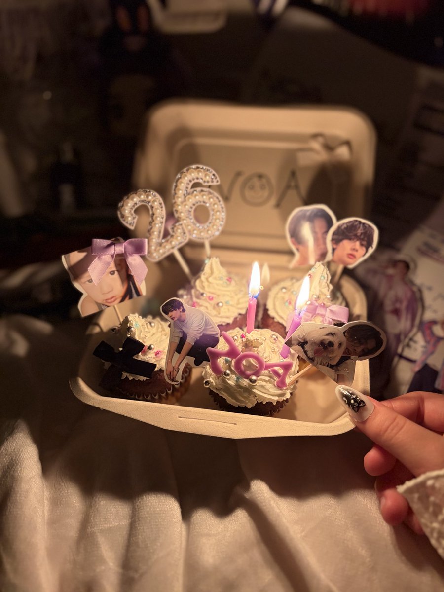 8rbzh7's tweet photo. HAPPY BIRTHDAY NOAくん💟
26歳の誕生日も祝えられるの嬉しいよ😿💓これからもnoamusicに支えられながら頑張るよ！！！！！💪🏻💪🏻
26歳ののあくんがどーやってかましてくるのかほんとにたのしみ✨✨🎶
@noamusic_japan https://t.co/v3SkQRyFEl