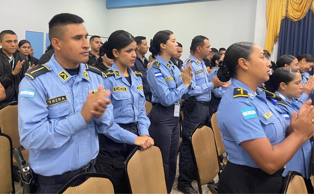 Universidad Nacional de la Policía de Honduras tweet media
