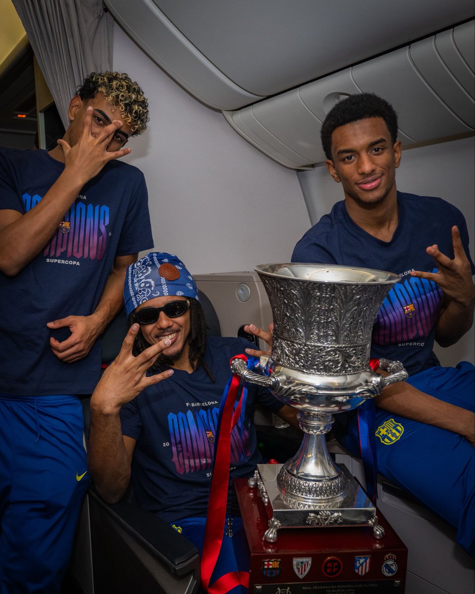 Renaissance tweet media