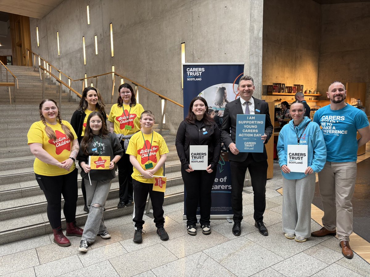 CarersTrustScot's tweet photo. A pleasure to welcome @GlasgowPam MSP and @BrianWhittle MSP to our exhibition stall at the Scottish Parliament today.

We spoke about the experiences of young carers across Scotland and the importance of ensuring they are recognised and supported to reach their potential. https://t.co/whKGaSxmDV