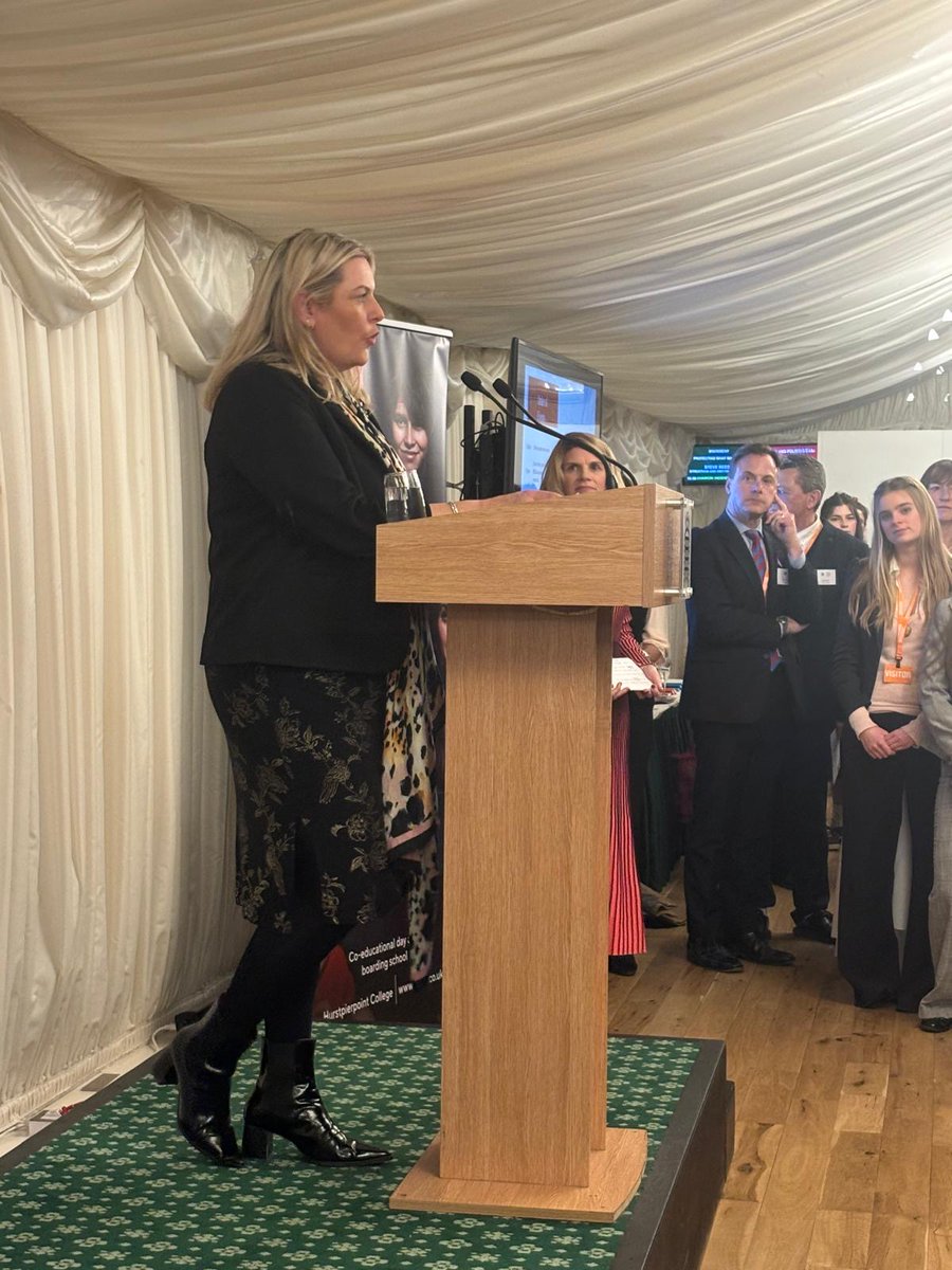 Independent Schools Council tweet media