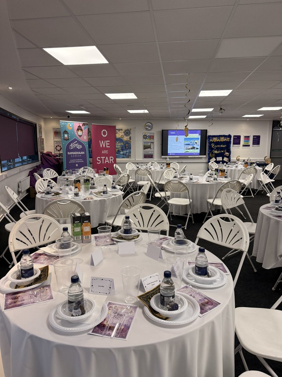 Small Heath Leadership Academy tweet media