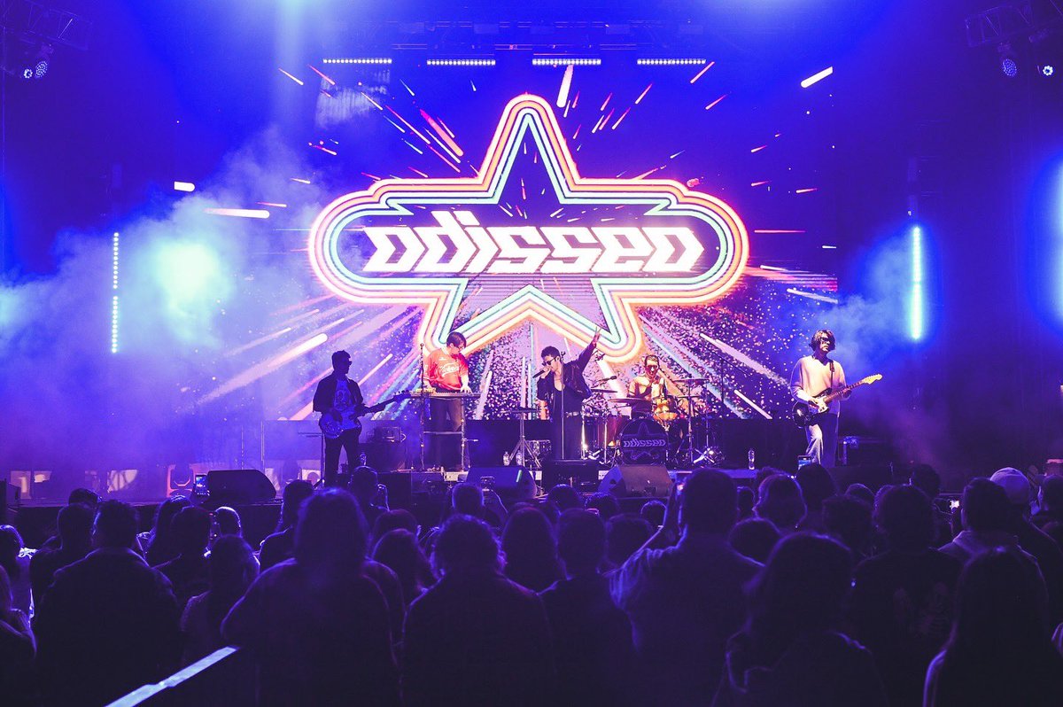 agenclicheverre's tweet image. Odisseo encabeza el cartel #SonoramaRiberaMéxico 2026! 🎡🇲🇽🇪🇸📅 2 de mayo 📍 Estadio de Béisbol Fray Nano, CDMX.🎸 #Despistaos, #LaMODA, #Shinova, #Siloé ..El encuentro definitivo del indie iberoamericano 🎟️ @Superboletos @SecretariaDeCultura @VibraMahou #RockEnEspañol