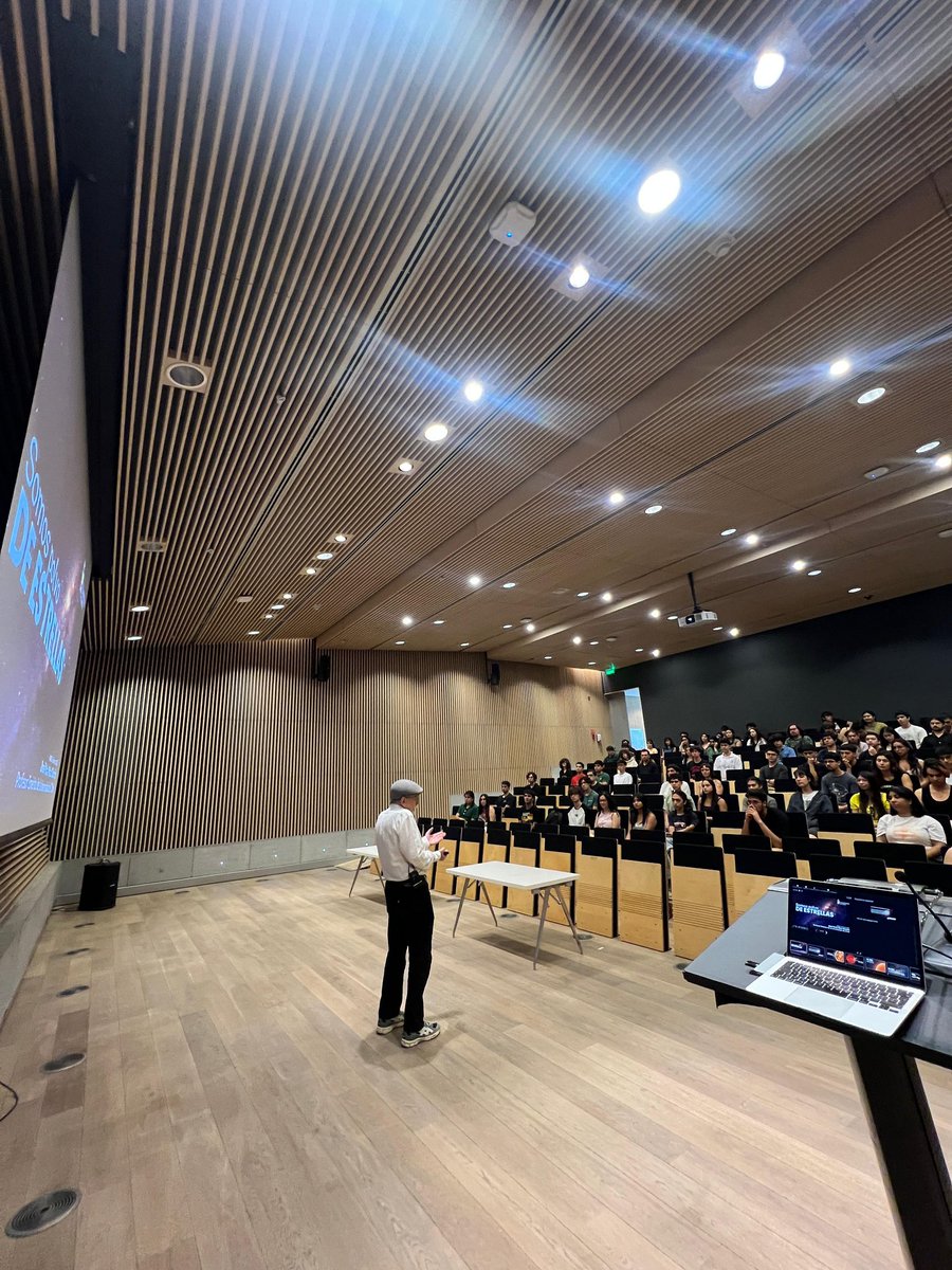 Astronomía UChile tweet media