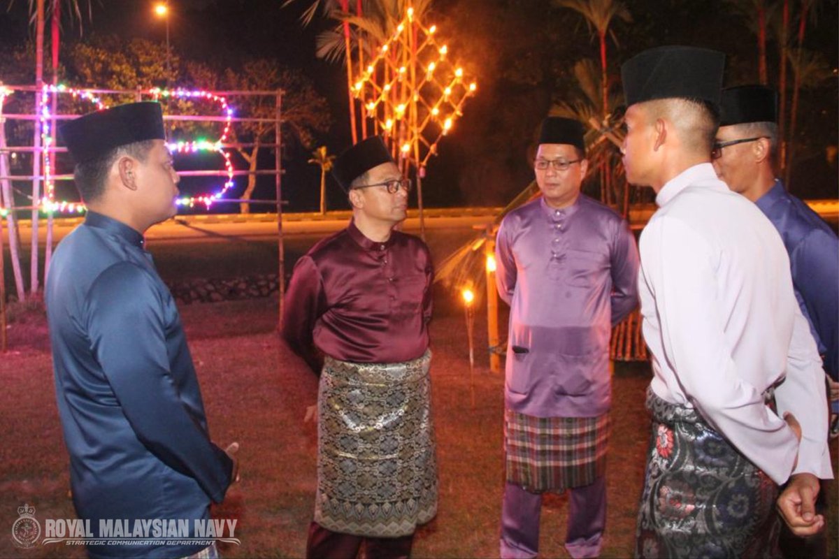 RMN Leadership Centre tweet media