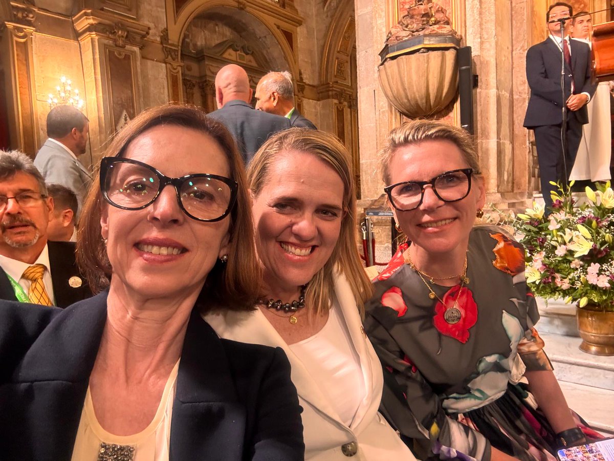 Claudia Gintersdorfer tweet media