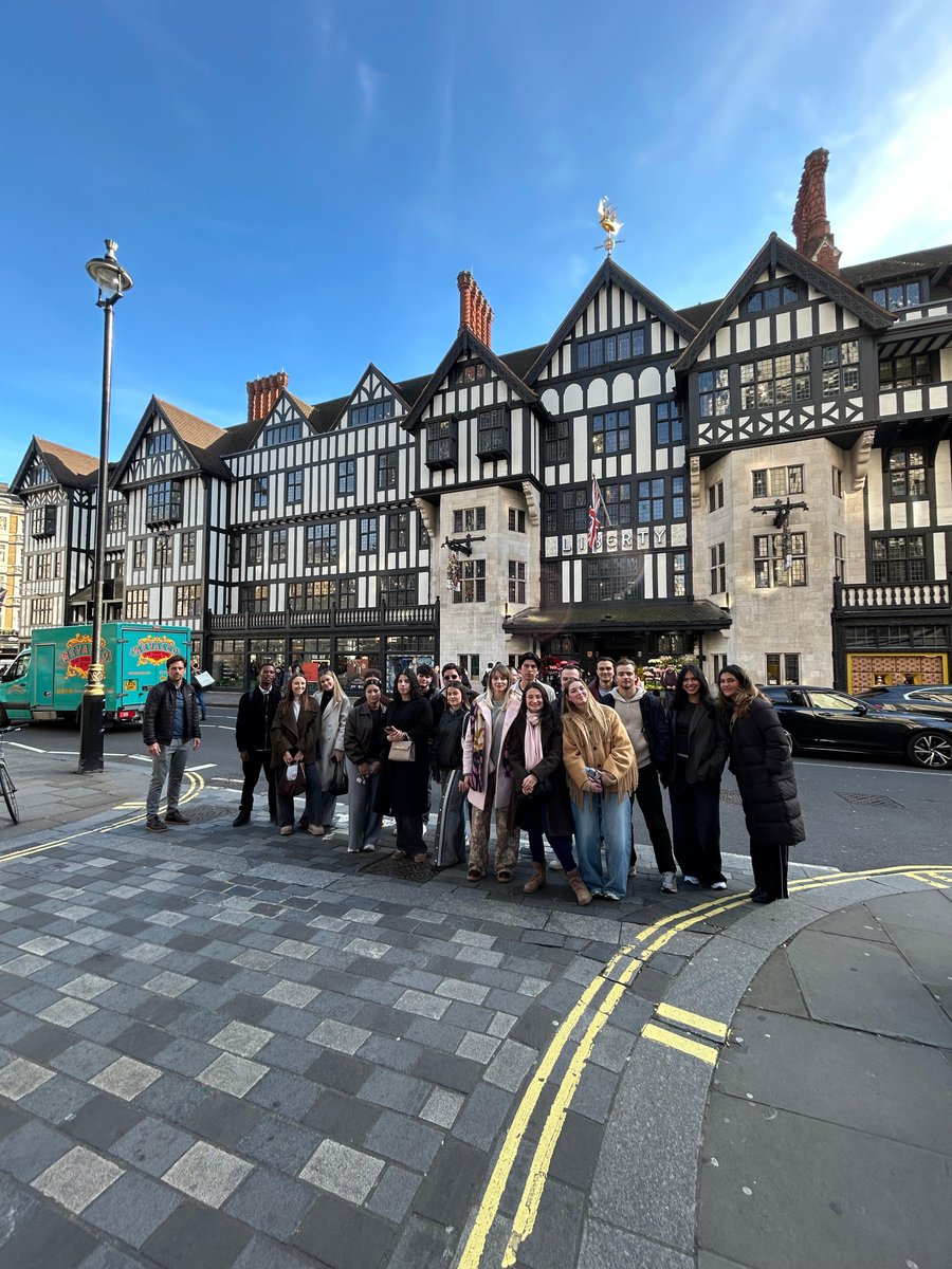 EU Business School tweet media