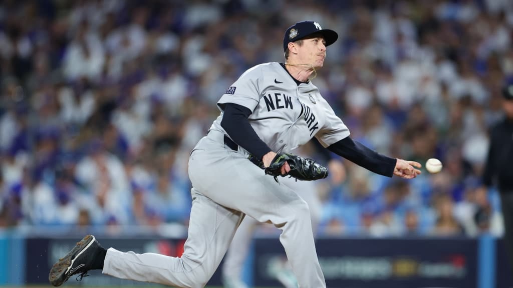 qwezxc01829's tweet image. team usa bullpen: tyler roger + tim hill